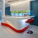 Μοντέρνος μπαρ με φωτισμένες επιφάνειες